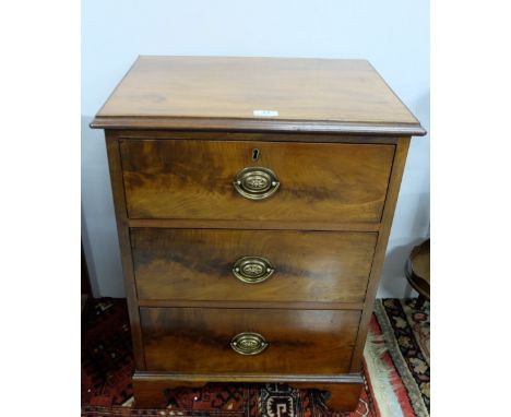 Narrow Low Mahogany Chest of 3 Drawers, with oval brass handles, bracket feet, 21”w x28”h 