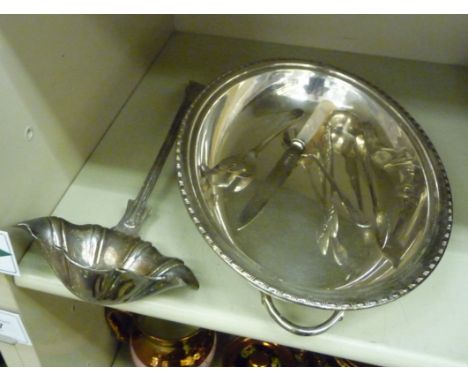 Silver plated tableware: to include a Queen's pattern ladle       OS3