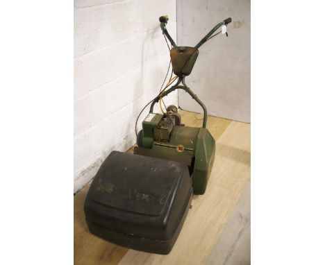 14 inch Webb self propelled Cylinder&nbsp; mower. Engine turns but running condition is unknown and untested.&nbsp; This item