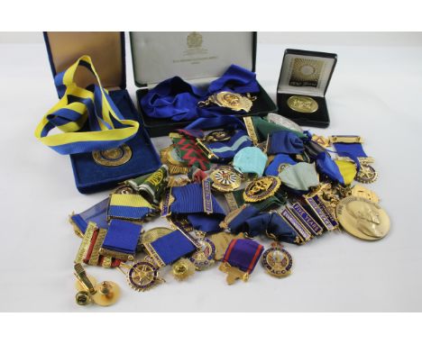 Jewels/Medals Joblot Inc ROAB, Rotary Club, Oddfellows, Vintage, Enamel, Etc In previously owned condition Signs of age and u
