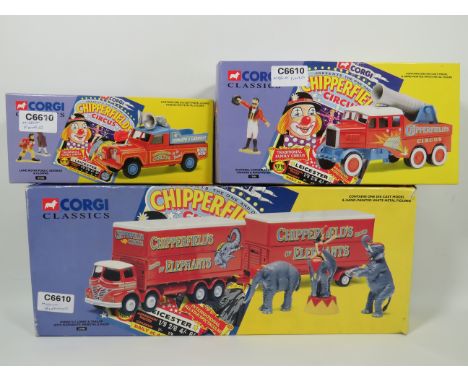 Three Corgi Classics Chipperfield's Circus Die Cast 1:50 Scale Models of Land rover (missing figures), Scammell Constructor (