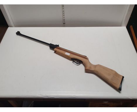 A vintage Spanish made .22 air rifle, shipping unavailable (over 18's only) 