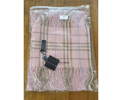 A new with tags Burberry 100% lambs wool pink long scarf with double tassels 150 x 37cm 