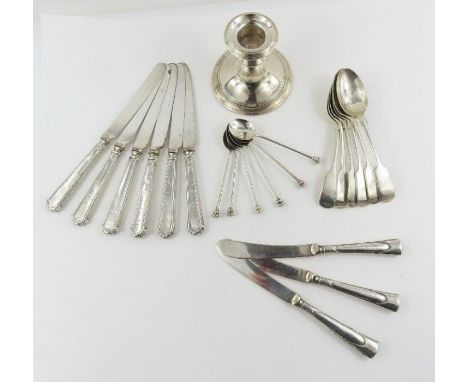 A set of six silver seal end coffee spoons; a set of six silver large fiddle pattern teaspoons, 188g (6 troy ozs) gross; nine