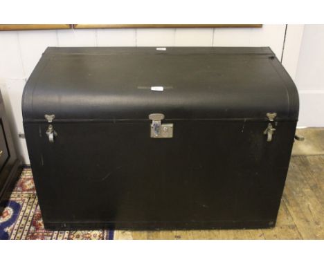 An early 20th century travelling car trunk by Brooks of Birmingham for Rolls Royce and Bentley vehicles with metal fittings a