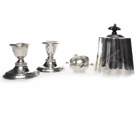TWO EDWARD VII SILVER MINIATURE QUAICHSmaker Gilmour & Watson, Birmingham 1908, the handles set with amethysts, along with si