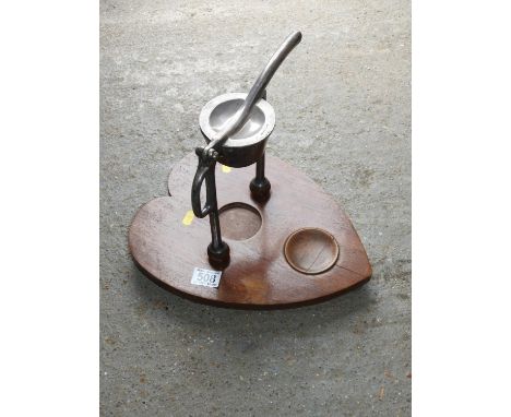 Retro Lemon Squeezer 