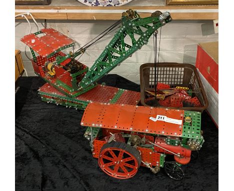 MECCANO CRANE &amp; ENGINE