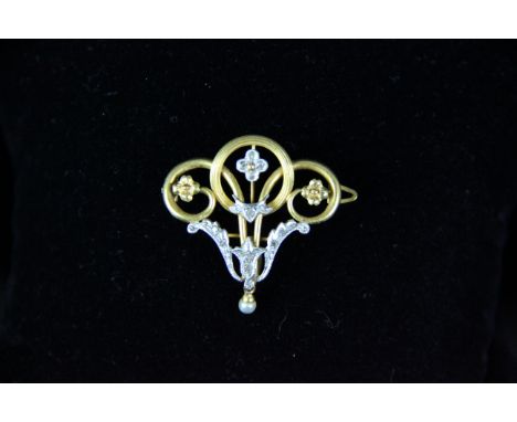 A French belle époque diamond pearl and gold brooch pendant, c1890, total weight 4grms, 3 x 3cm