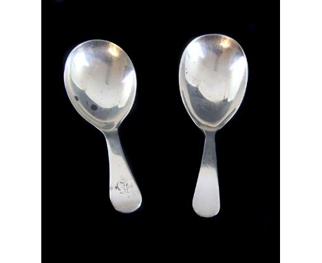 Two silver caddy spoons, one Birmingham, Hillard &amp; Thompson, 1949, the other London, Richards &amp; Knight, 1969, total w