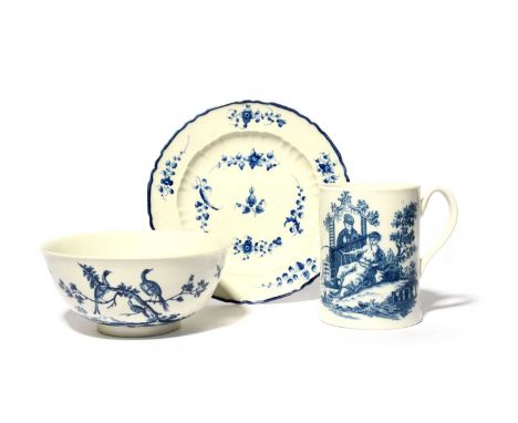 A Caughley blue and white mug, c1775-85, printed to one side with La Pêche design and La Promenade Chinoise to the other, C m