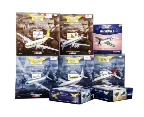 Corgi Aviation Archive WWII and Later Aircraft, a boxed group  1:72 scale P-47D Thunderbolts AA33805/AA33804 and P-51D Mustan