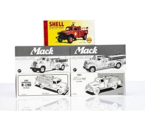 First Gear 1:34 Fire Engine Models, Mack 1960 B-Model Pumper B.F.D, Mack 1960 B-Model Pumper Newark F.D, 1957 International R
