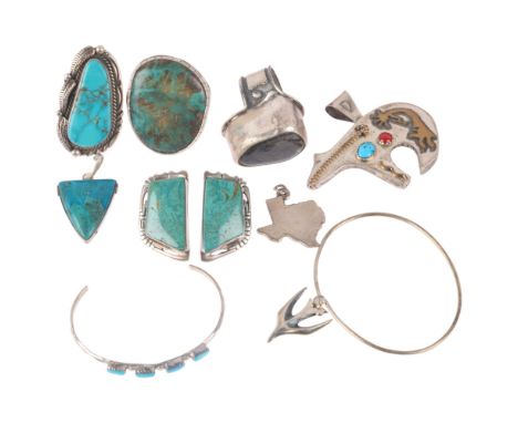 Various Native American Navajo jewellery, including large sterling silver turquoise ring, bear pendant, Gerry J Nelson turquo