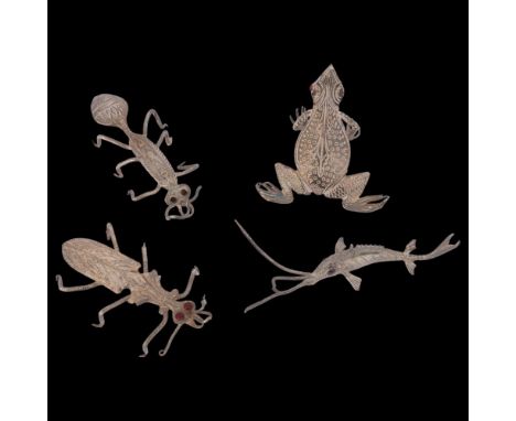 A set of 4 Eastern silver table scatter animals, including frog and ant, largest 6.5cm (4)Lot sold as seen unless specific it