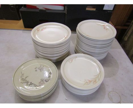 Ceramic plates including Royal Doulton&nbsp;
