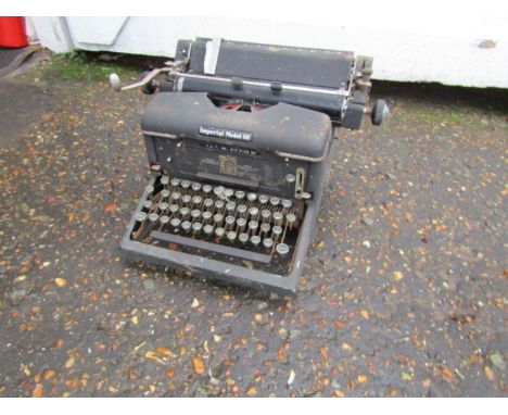 Imperial model 60 typewriter&nbsp;
