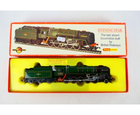 Tri-ang - Hornby - A Boxed OO gauge R861 BR 2-10-0 Evening Star. Item appears to be in excellent-near mint condition with its