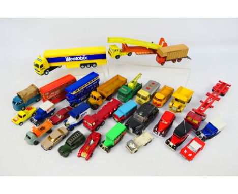Dinky - Matchbox - Corgi - Budgie - Others - Approximately 25 unboxed diecast vehicles to include #204 Volkswagen Pick-Up wit