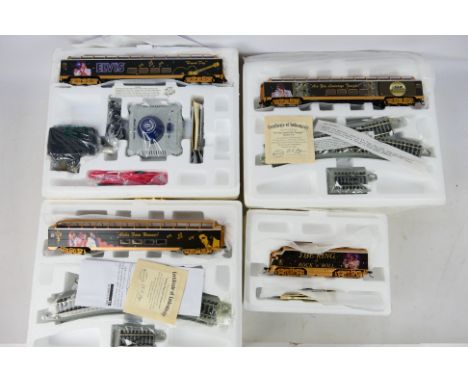 Bachmann - Hawthorn Village - Four On30 Scale model railway items, Elvis Presley Themed. Includes The King Of Rock 'n' Roll E