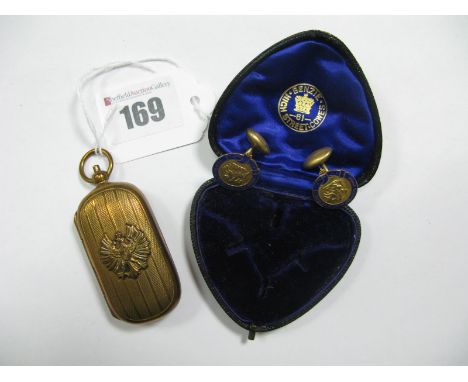 A Double Sovereign Case, engine turned with applied detail; together with a pair of gent's cufflinks "Honi Soit Qui Mal y Pen