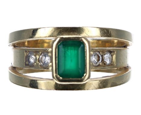 18ct yellow gold emerald and diamond set band ring, the emerald 0.65ct approx, with four round brilliant-cut diamonds to eith