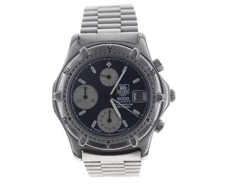 Tag Heuer Professional 2000 Series Chronograph stainless steel gentleman's wristwatch, reference no. 262.006/1, black dial wi