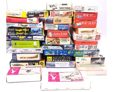 Plastic Military Kits, a boxed East European/European/Japan and similar group of mainly 1:72 and similar scale military aircr