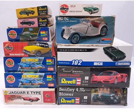 Airfix, Aoshima, Monogram &amp; Revell, a boxed group of mixed scale classic and sports car kits to include 2x early issue Re