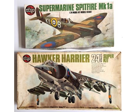 Airfix, a boxed pair of larger 1:24 scale military aircraft kits comprising of 12001-6 Supermarine Spitfire Mk1a (Series 12) 