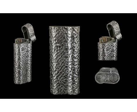 Dunhill Gents Stylish Silver Tone Lighter, 20 Microns Thick. From the 1960's. Number D21273. 