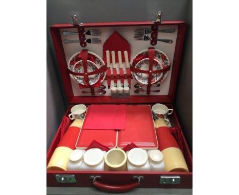A Sirram 1950s four person picnic hamper, appears in very good condition.