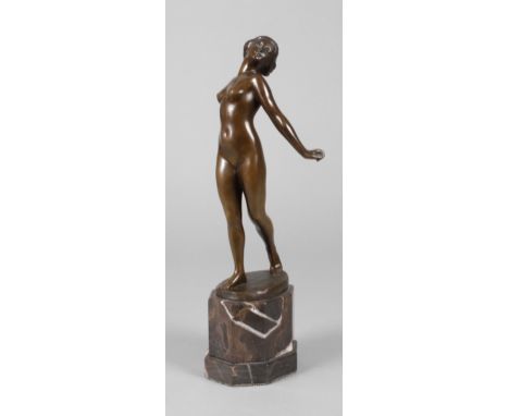 Rudolf Kaesbach, Akttänzerinum 1915, auf der Plinthe signiert R. Kaesbach, Bronze braun patiniert, Darstellung eines tanzende