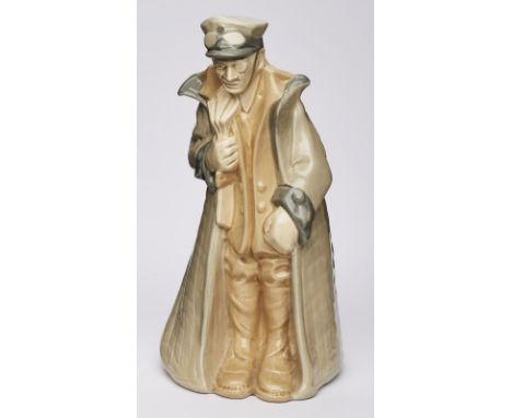Automobilist mit Monokel, Jugendstil,Wächtersbach um 1908/10. Aus d. Serie d. "Automobilisten". Heller Scherben, pastell staf