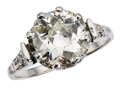 Altschliff-Diamant-Ring um 1930.18 kt WG, mittig besetzt m. 1 Altschliff- Diamant v. ca. 2,30 ct (Farbe River 2/E, Reinheit I