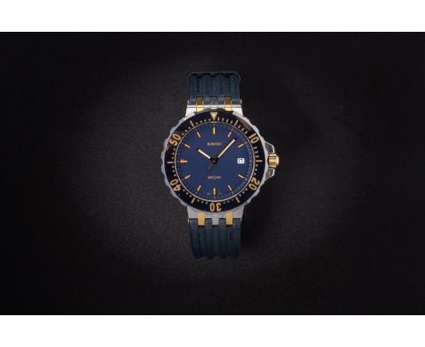 A RADO DIASTAR DIVERS WATCH
With stainless steel case, the blue dial with baton hour markers, date aperture at 3 o'clock, scr