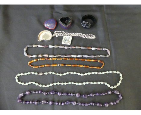 A selection of gemstone bead necklacesTo include agate and amethyst, together with a jet bracelet, etc. 