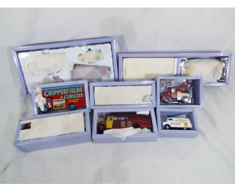 Corgi - 7 models from the Corgi Classics Chipperfields Circus range to include, # 31703 Land Rover Morris Minor pick up Thame