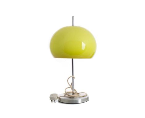 IN THE MANNER OF HARVEY GUZZINI, 'MUSHROOM' TABLE LAMP MID-LATE 20TH CENTURY with green acrylic shade, wired for electricity5