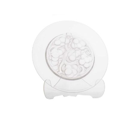 LALIQUE FRANCE, MARIENTHAL GLASS PLATE LATE 20TH CENTURY marked R. Lalique France, presented on stand23cm diameterDisplays li