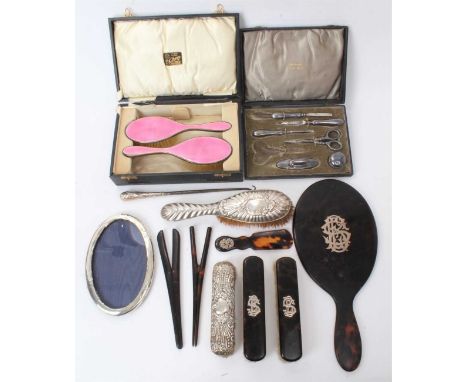 Selection of dressing table items, including a five piece tortoiseshell brush, mirror etc set, with silver monogram, a silver