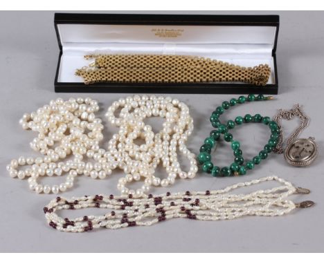 A graduated malachite bead necklace, three pearl necklaces, a white metal locket, on silver chain, and a gilt metal box link 