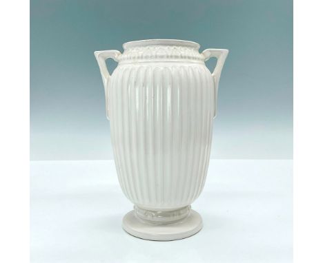 This lovely farmhouse chic vase is well crafted in a luxurious rich white glaze over a classic urn shape. The delicate handle