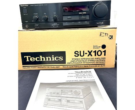 Technics Integrated amplifier model SU-X101 with original box and instruction manual 
