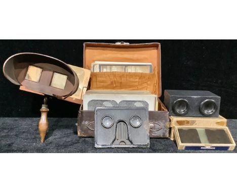 Sold at Auction: 1960s Gaf View-Master Stereo Viewer WIth