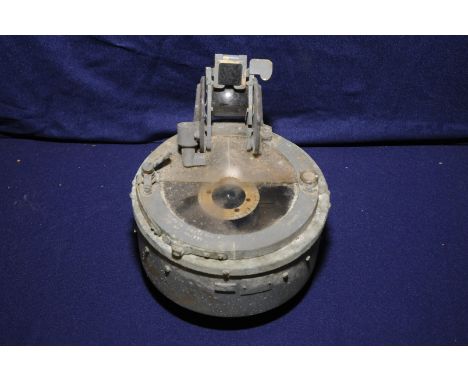 Air Ministry compass complete with Azimuth circle 