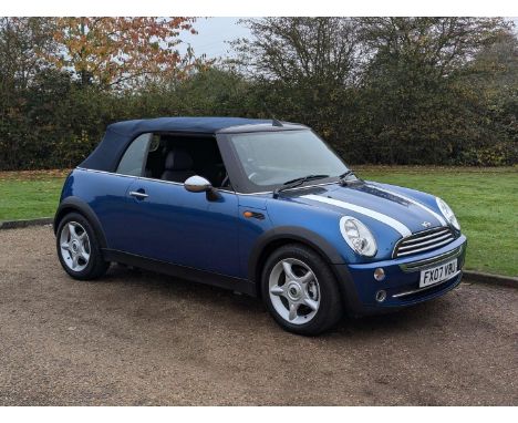 Make &amp; Model:Mini, Cooper Date of Reg:FX07VBU Colour:BLue cc:1598 MoT:2025-02-13 Fuel Type:Petrol Mileage:39000 Transmiss