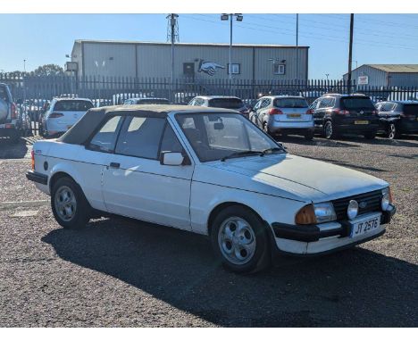 Make & Model:Ford , Escort  Date of Reg:JT2576 Colour:White cc:1597  Fuel Type:Petrol Mileage:61239 Transmission:manual Summa