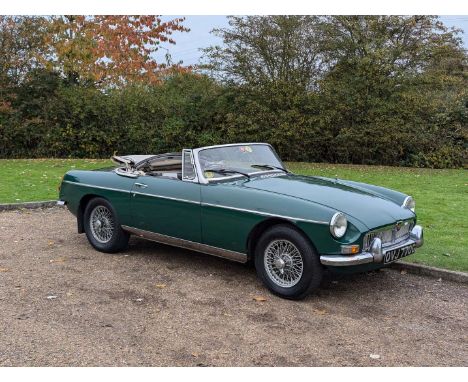 Make & Model:MG , B ROADSTER  Date of Reg:OVJ770G Colour:Green cc:1798  Fuel Type:Petrol  Transmission:manual Summary:This 19