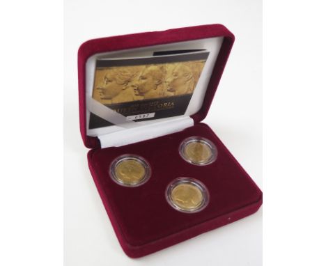 Victorian Portrait Collection, the three coin set comprising Sovereigns 1879M George and the Dragon VF, 1892 NVF, 1901m VF. A